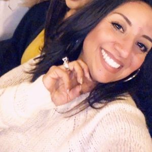 Meet your Posher, Gina